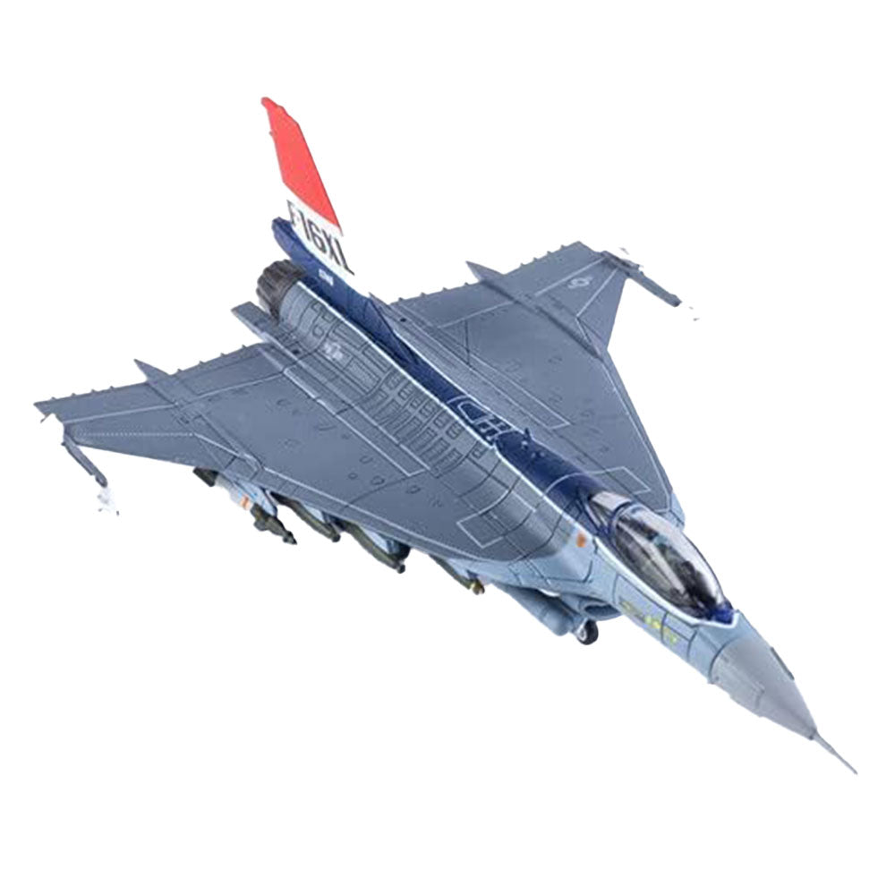 F-16XL Prototyp der US Air Force im Maßstab 1:144