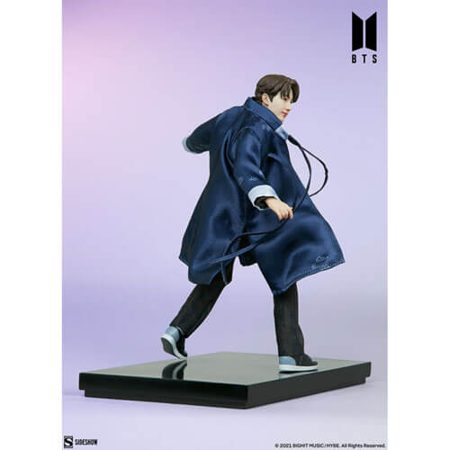 BTS Jung Kook Deluxe Statue